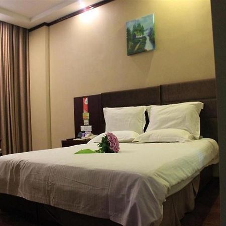 Greentree Inn Shandong Heze Cao County Qinghe Road Business Hotel Exterior foto